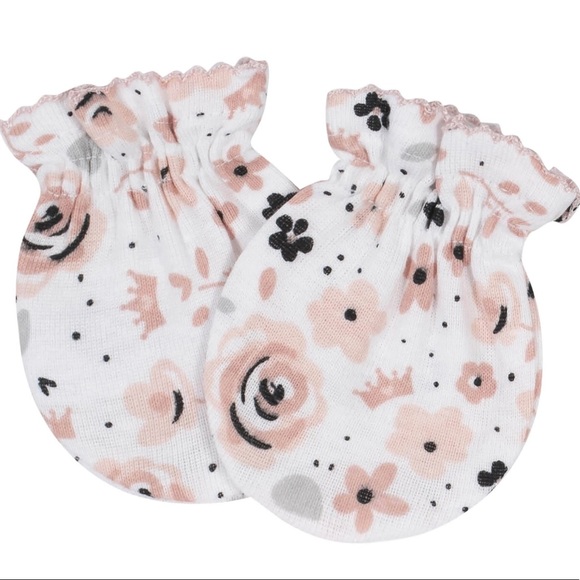 NEW* Gerber Organic Cotton Pink Socks & Mittens Bundle - Picture 9 of 10